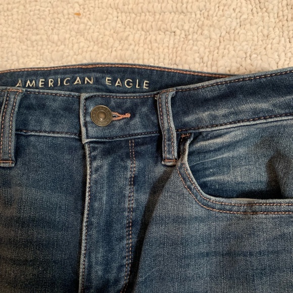 American Eagle Jeans - Picture 2 of 4